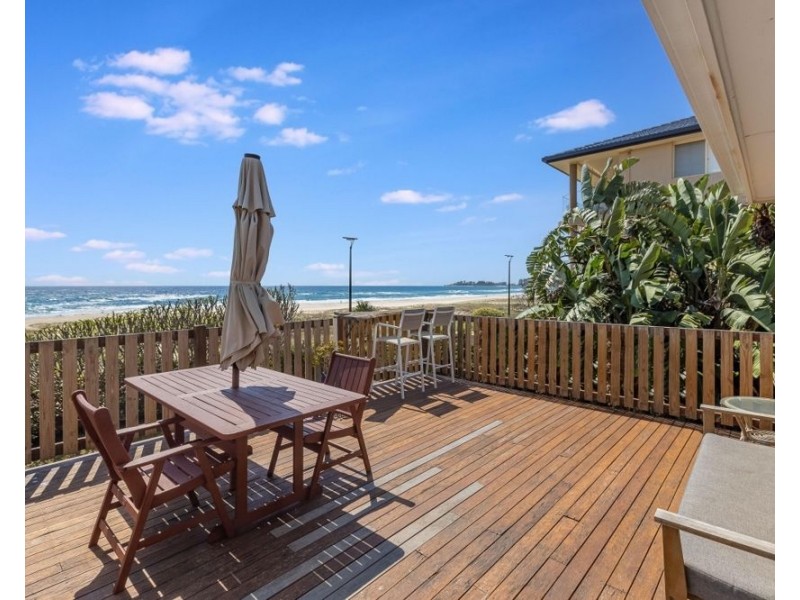 289a Golden Four Drive, Bilinga QLD 4225