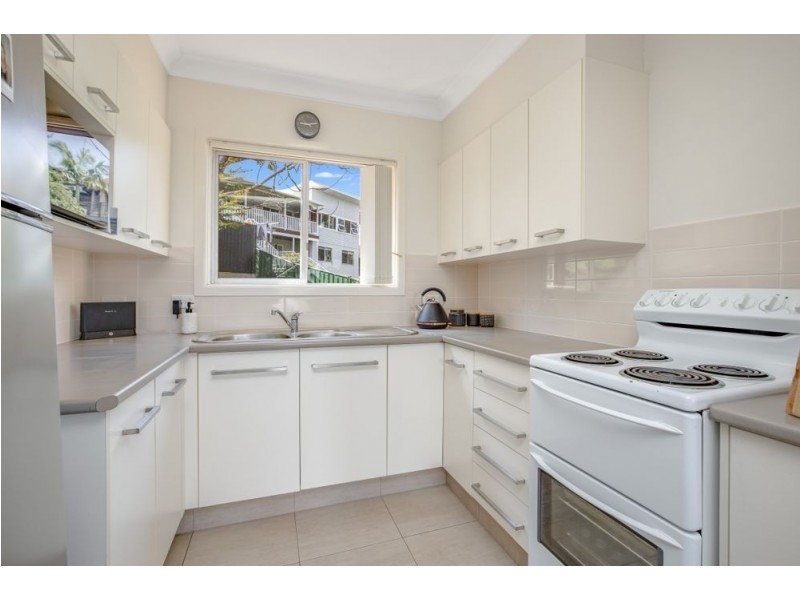 4/10 Tweed Street, Coolangatta QLD 4225