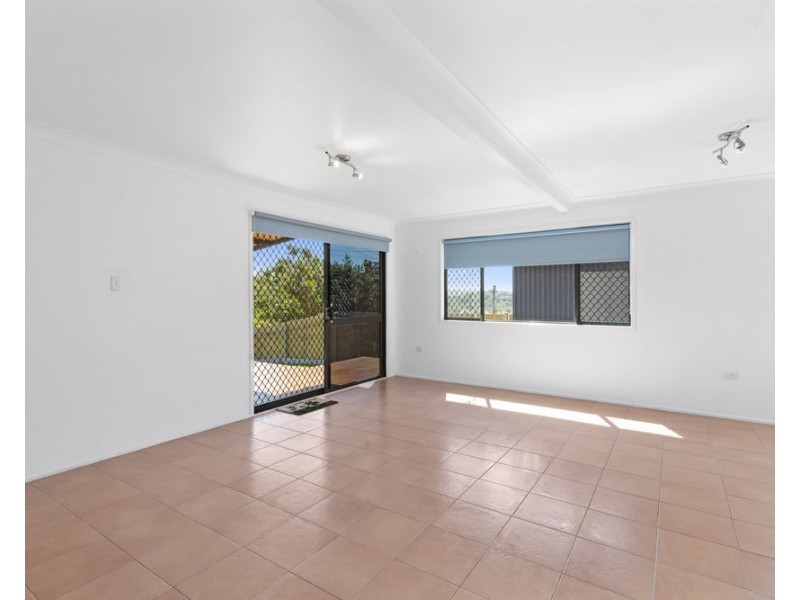 13 Hillcrest Avenue, Tweed Heads South NSW 2486