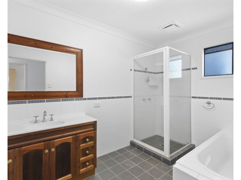 13 Hillcrest Avenue, Tweed Heads South NSW 2486