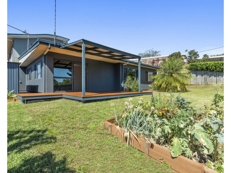 13 Hillcrest Avenue, Tweed Heads South NSW 2486