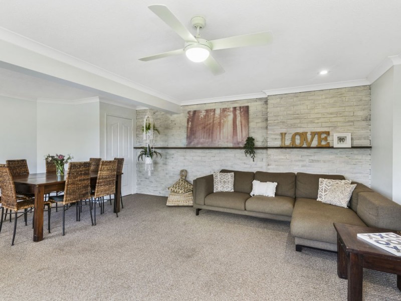 2/83 Glen Ayr Drive, Banora Point NSW 2486