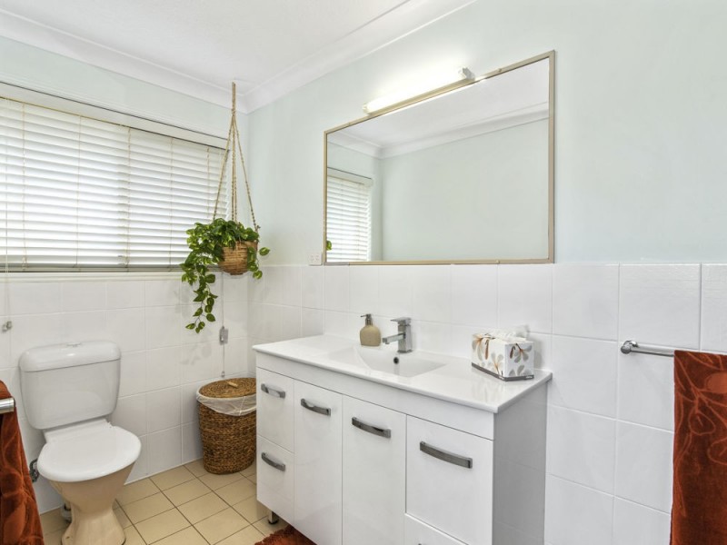 2/83 Glen Ayr Drive, Banora Point NSW 2486