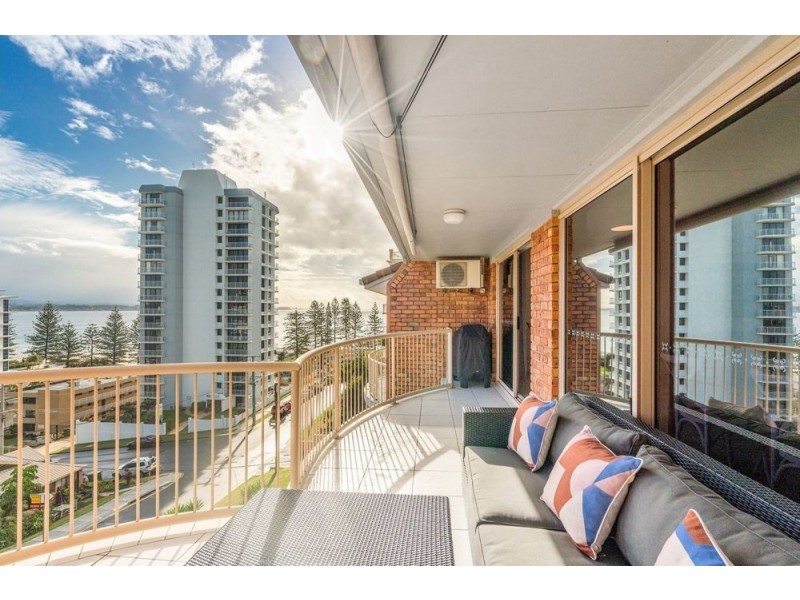 9/3 Tweed Terrace (9/6 Petrie Street), Coolangatta QLD 4225