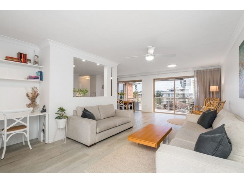 9/3 Tweed Terrace (9/6 Petrie Street), Coolangatta QLD 4225