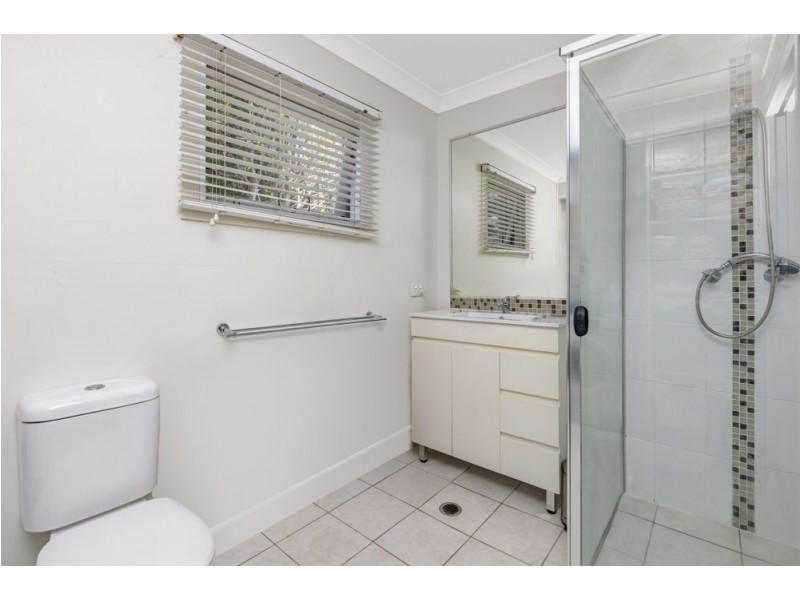 71 Dutton Street, Coolangatta QLD 4225