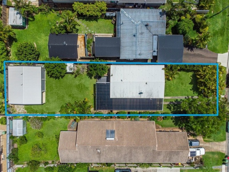 71 Dutton Street, Coolangatta QLD 4225