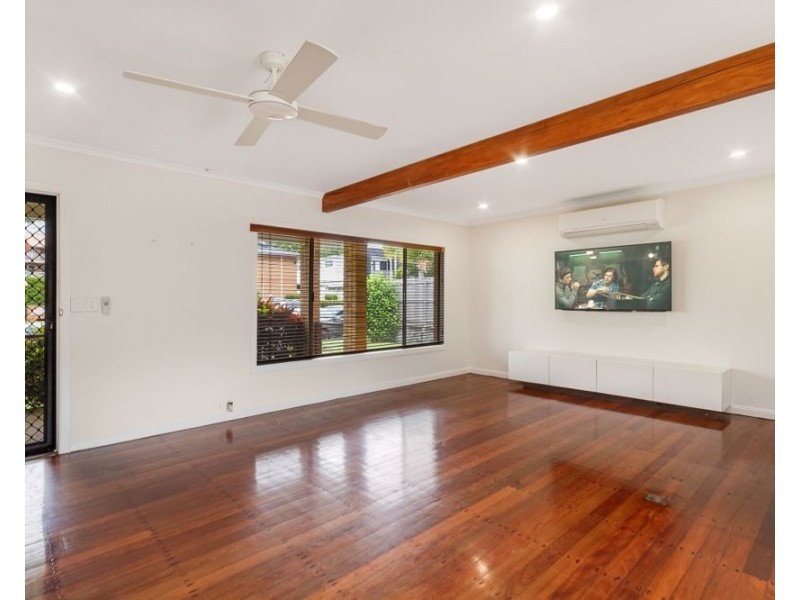 45 Bolton Street, Kirra QLD 4225