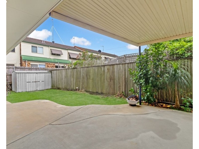 45 Bolton Street, Kirra QLD 4225