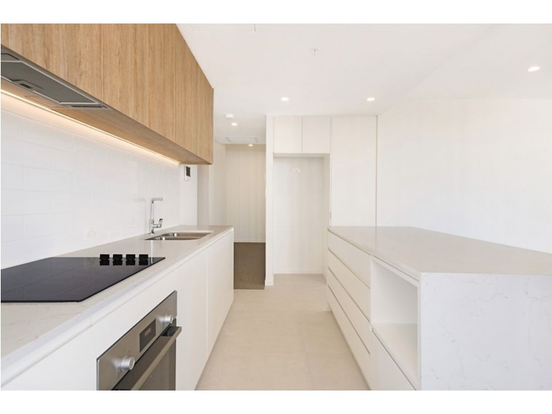 1002/72 Musgrave Street, Kirra QLD 4225