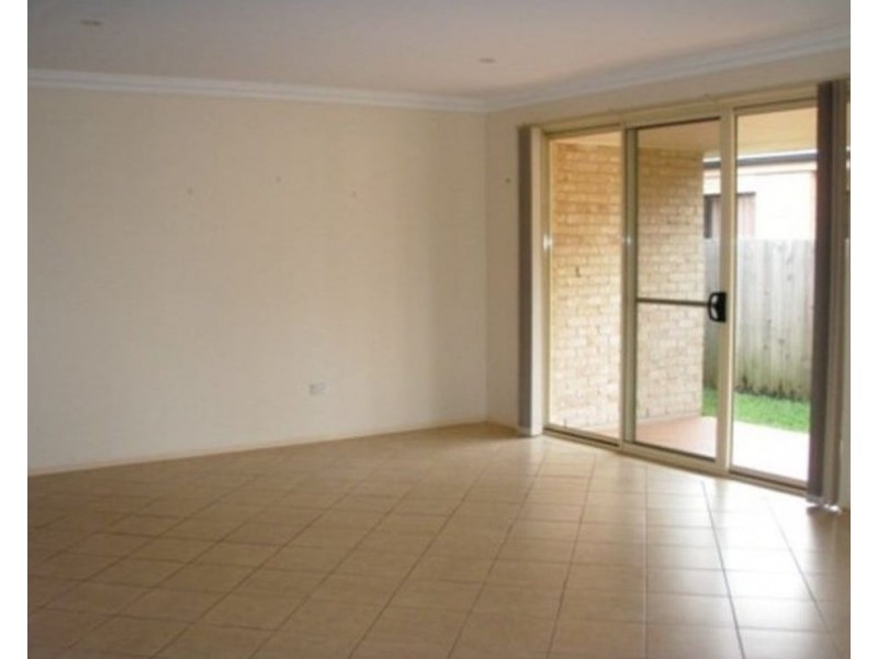 1/5 Covent Gardens Way, Banora Point NSW 2486