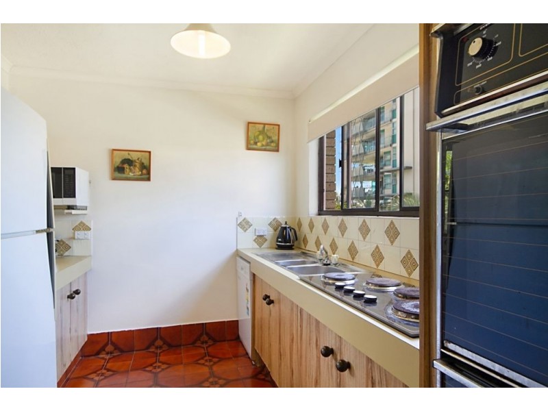 6/69 Golden Four Drive, Bilinga QLD 4225