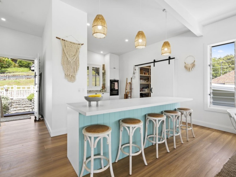 31 Rutledge Street, Coolangatta QLD 4225