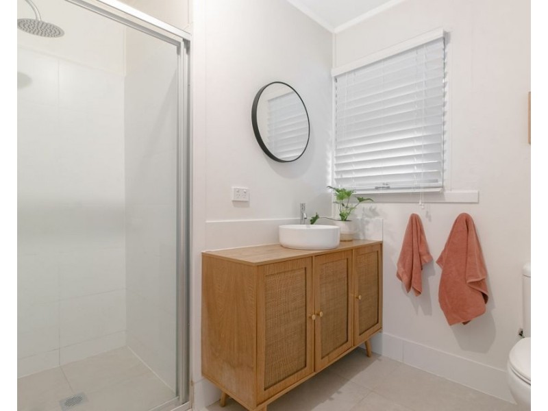 1 Wommin Lake Crescent, Fingal Head NSW 2487
