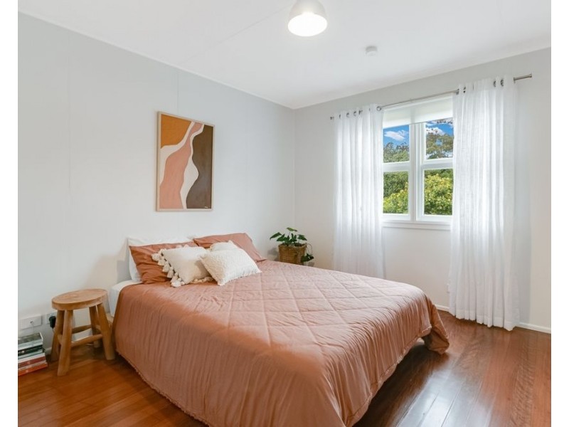 1 Wommin Lake Crescent, Fingal Head NSW 2487
