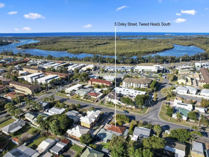 5 Oxley Street, Tweed Heads South NSW 2486