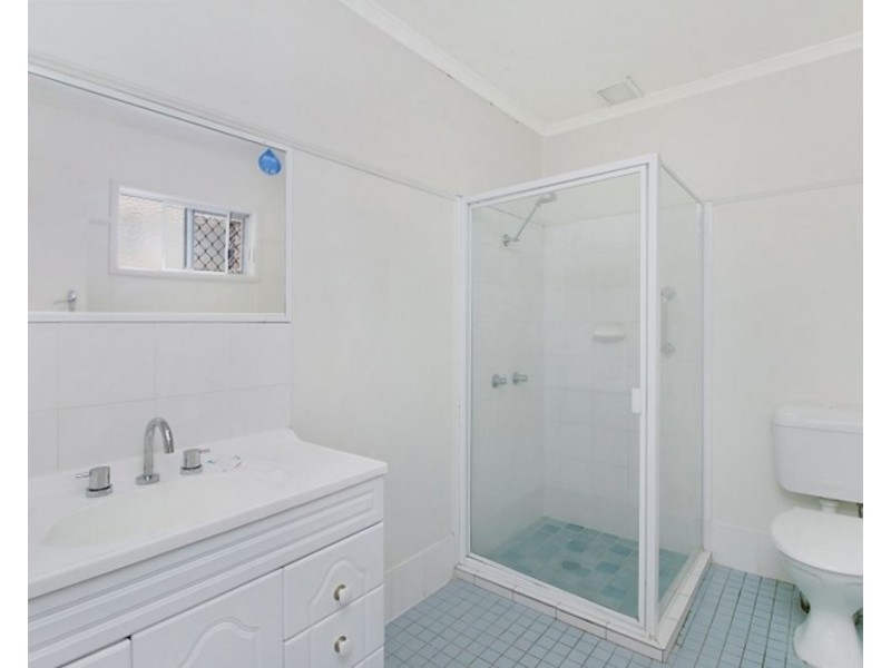 1/202 Marine Pde, Coolangatta QLD 4225