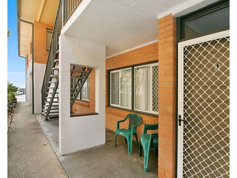 1/202 Marine Pde, Coolangatta QLD 4225