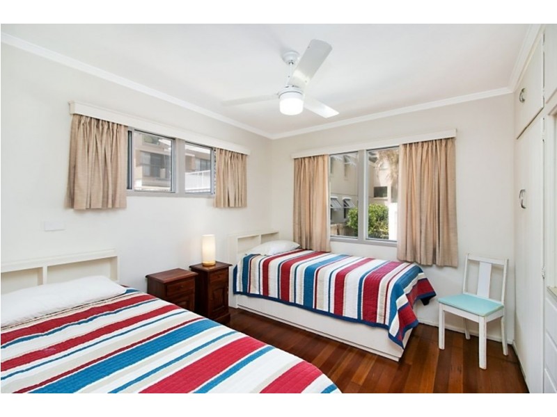 5/202 Marine Parade, Coolangatta QLD 4225