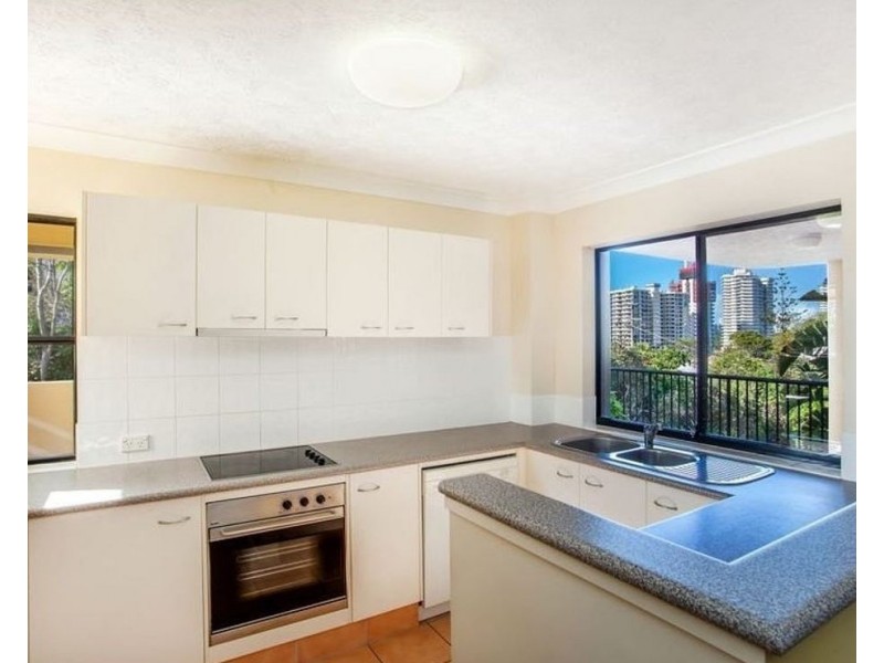 2/6 Rutledge Street, Coolangatta QLD 4225