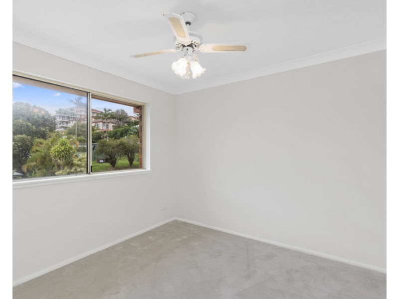 8/20 Lanham Street, Coolangatta QLD 4225