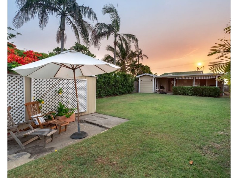 22 Main Road, Fingal Head NSW 2487