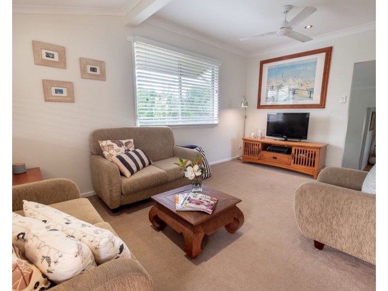 22 Main Road, Fingal Head NSW 2487