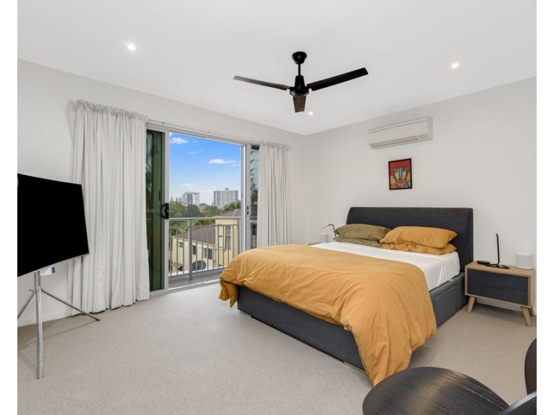 6/41-43 Dixon Street, Coolangatta QLD 4225