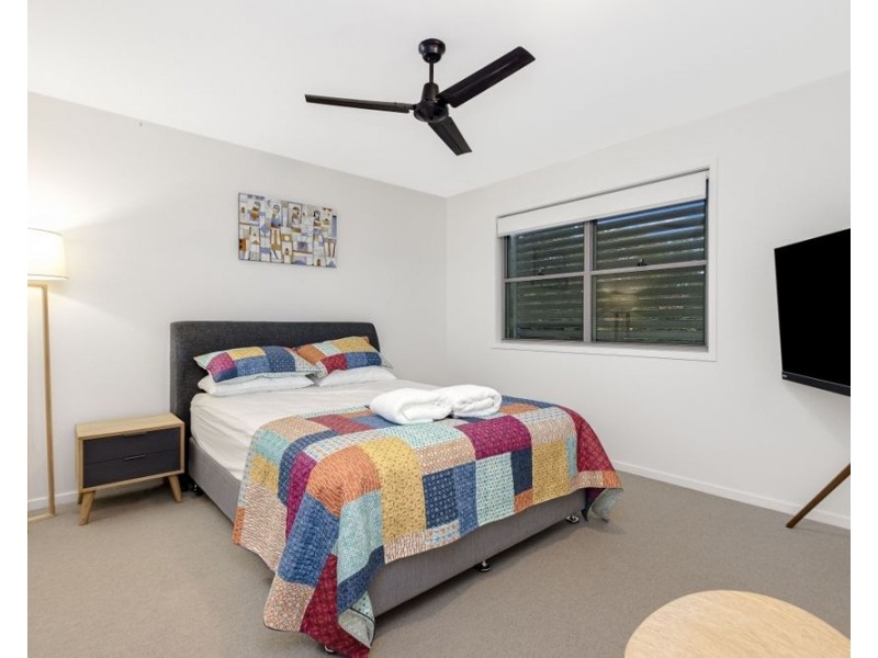 6/41-43 Dixon Street, Coolangatta QLD 4225