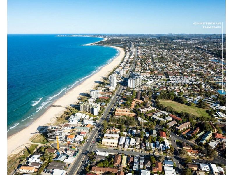 42 Nineteenth Avenue, Palm Beach QLD 4221