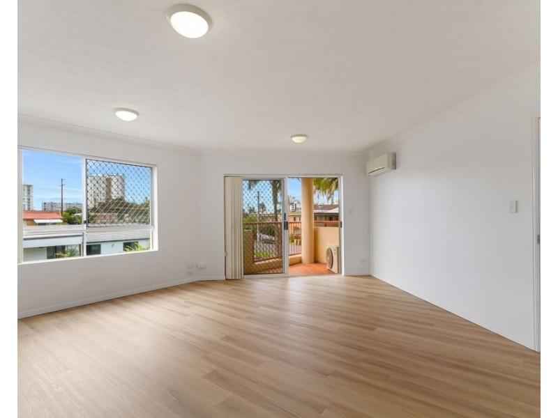 6/5-7 Ocean Street, Kirra QLD 4225