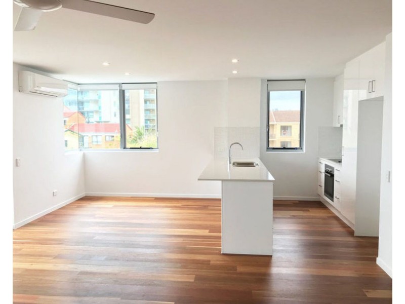 12/4 Archer Street, Bilinga QLD 4225