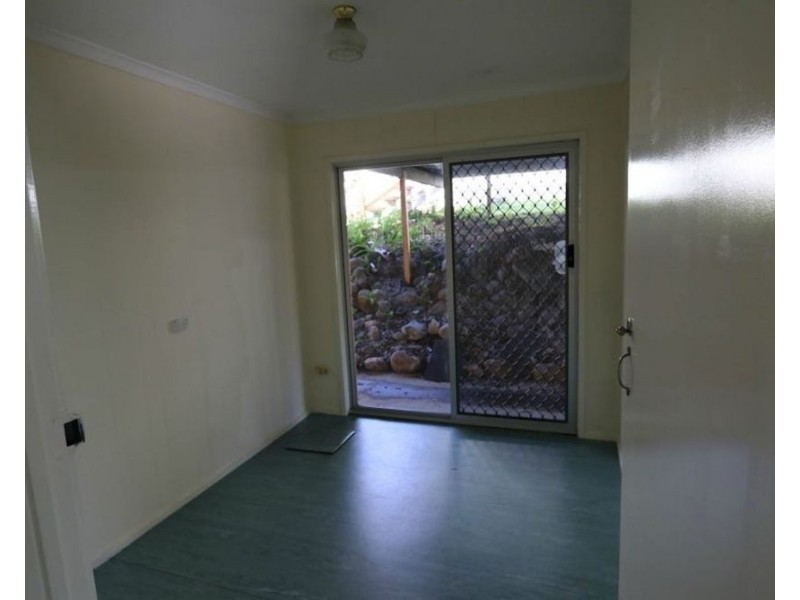 18 West Street, Burleigh Heads QLD 4220