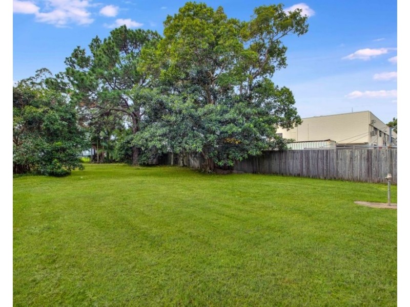 3 Lloyd Street, Tweed Heads South NSW 2486