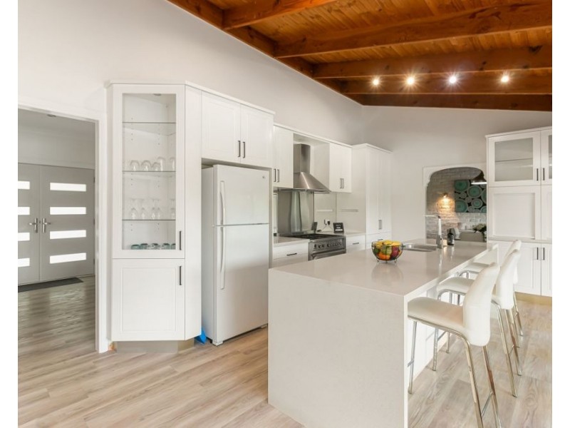 12 Rosette Way, Gaven QLD 4211