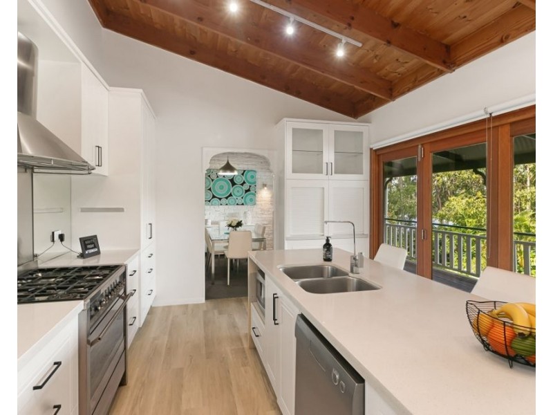 12 Rosette Way, Gaven QLD 4211