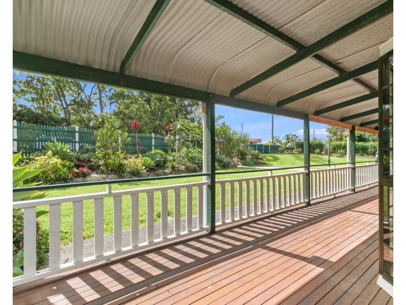 12 Rosette Way, Gaven QLD 4211