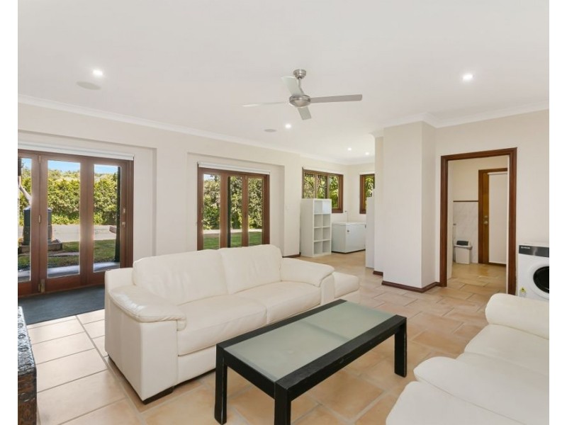 12 Rosette Way, Gaven QLD 4211