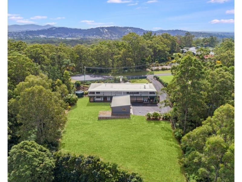 12 Rosette Way, Gaven QLD 4211