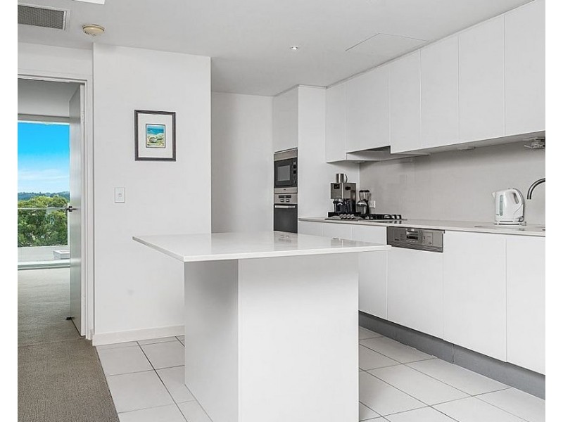 304 2 Creek Street KIRRA SURF APARTMENTS, Coolangatta QLD 4225