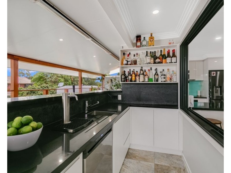 37 Inlet Drive, Tweed Heads West NSW 2485