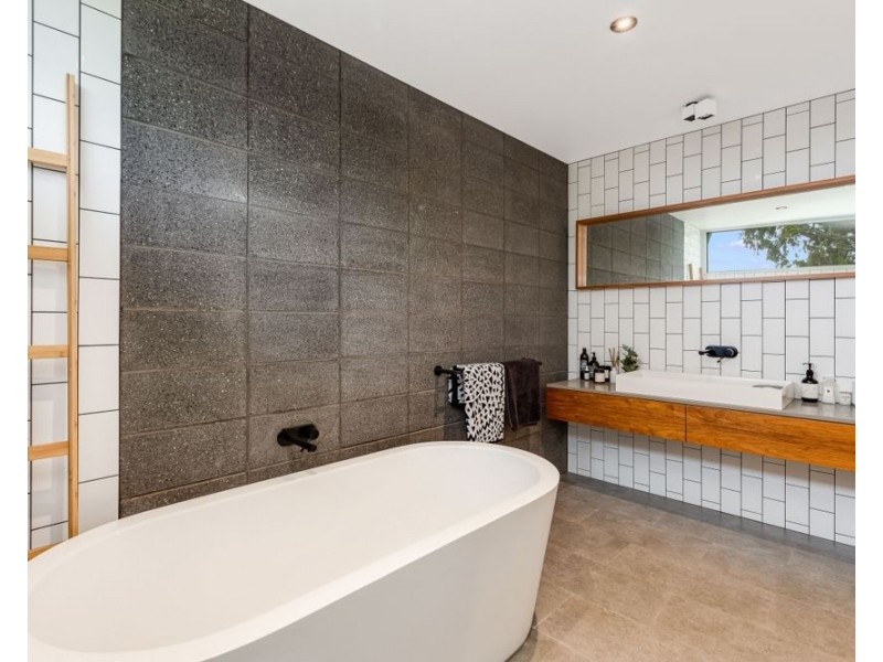 6 Elizabeth Street, Fingal Head NSW 2487