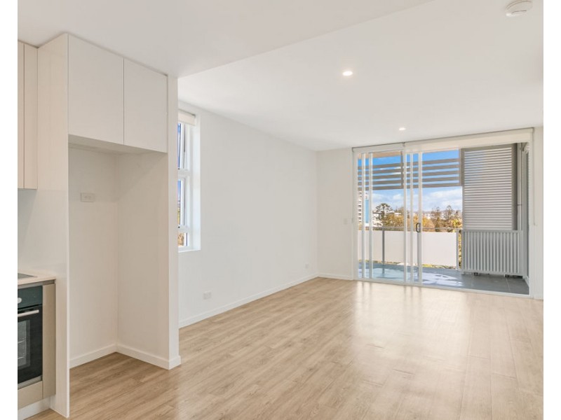 501/19 Winston Street, Kirra QLD 4225