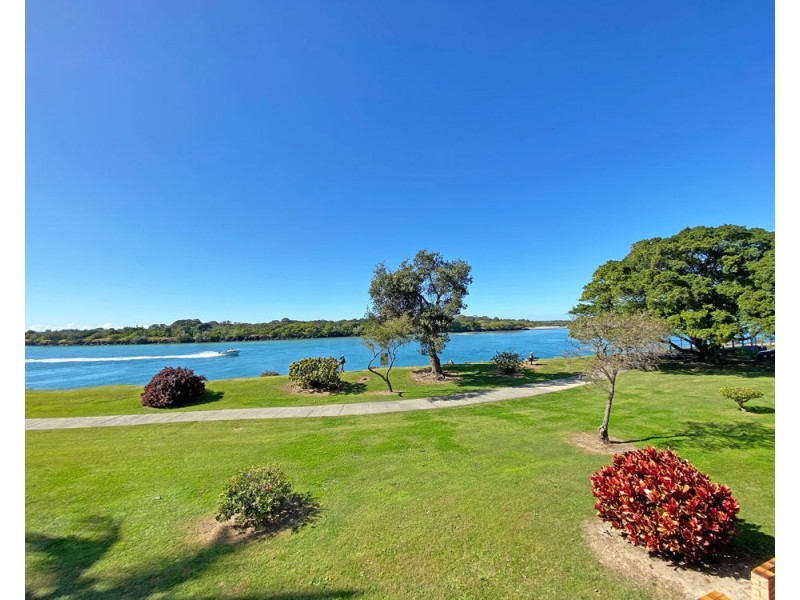 4/18 Endeavour Parade, Tweed Heads NSW 2485