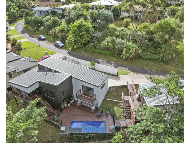 16 Owenia Circuit, Bilambil Heights NSW 2486