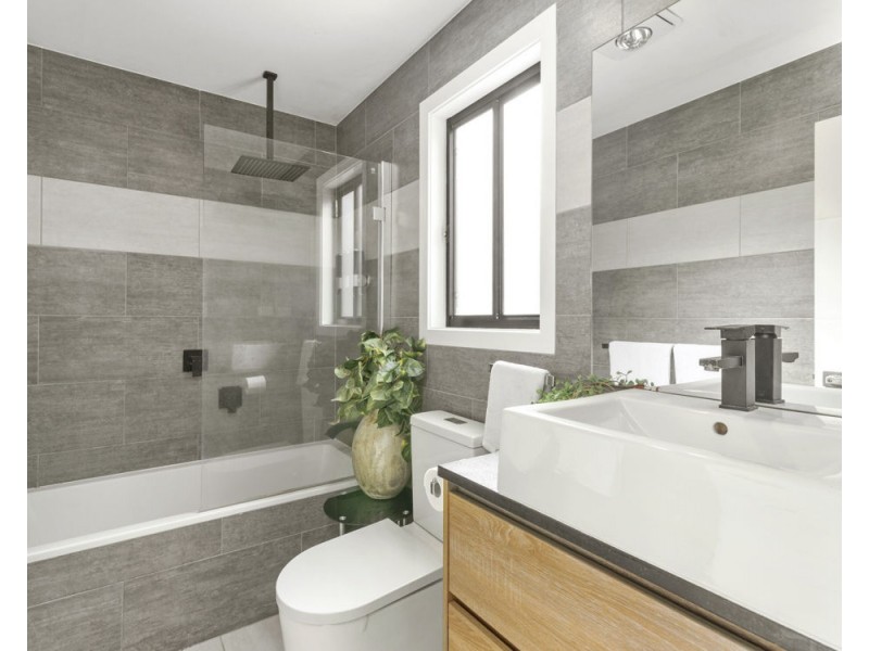 16 Owenia Circuit, Bilambil Heights NSW 2486