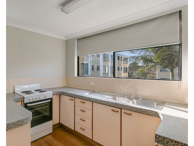 15/6 Brooke Avenue, Palm Beach QLD 4221
