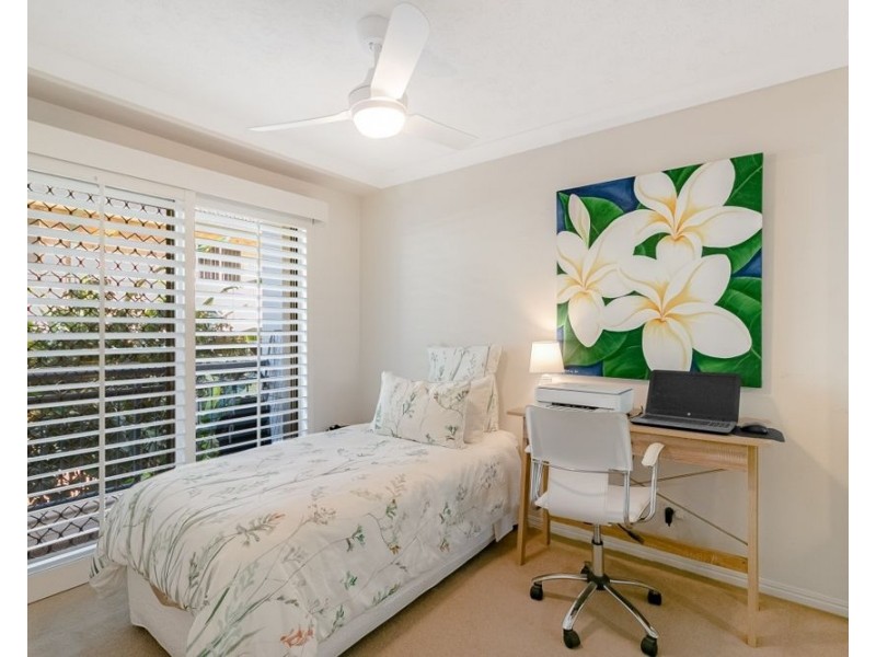 6/40-42 Dutton Street, Coolangatta QLD 4225