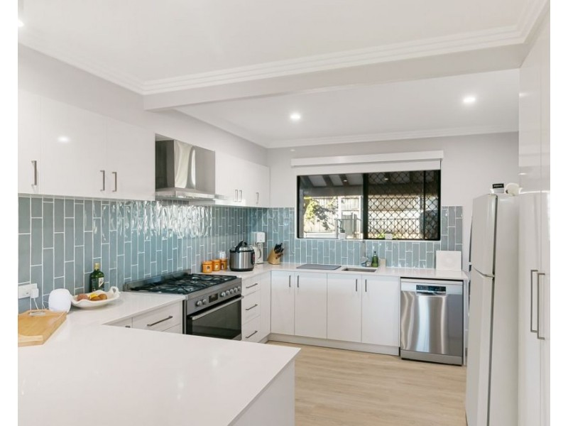 2/11 Coolabah Court, Banora Point NSW 2486