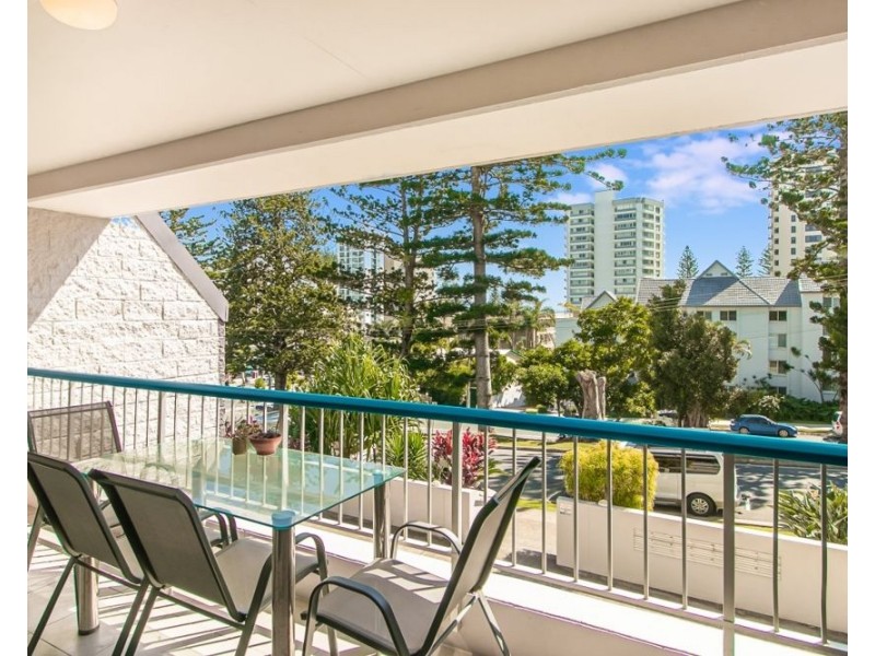 2/22-26 Boundary Street, Tweed Heads NSW 2485